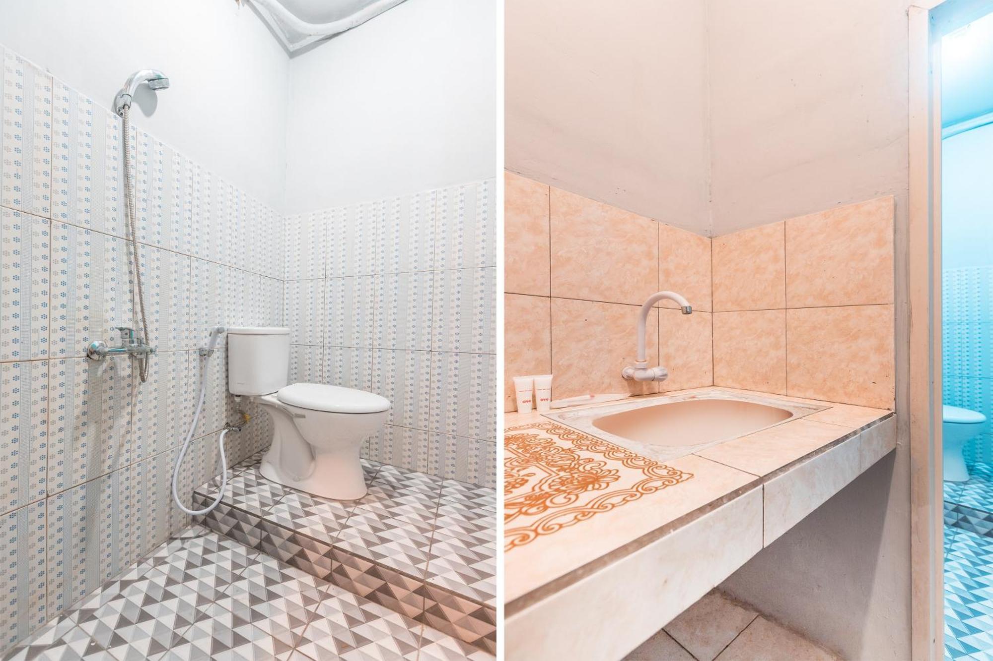Oyo Living 1756 Amira Guest House Bekasi Buitenkant foto